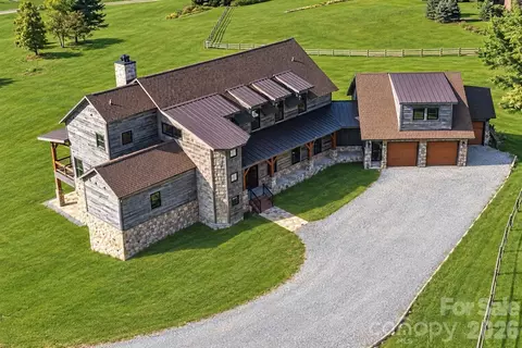 119 Summer Day Dr, Blowing Rock, NC 28605