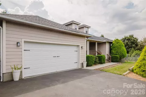 Other - 91 Crestview St, Canton, NC 28716 photo 2 of 11