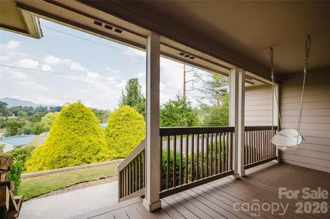 Exterior - 91 Crestview St, Canton, NC 28716 photo 2 of 7