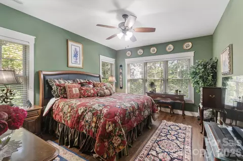 Bedroom - 44 Sunset Trce, Brevard, NC 28712 photo 1 of 3