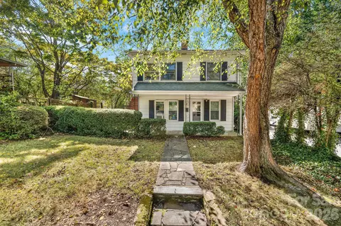 8 Maple Crescent St, Asheville, NC 28806