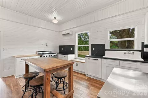 Kitchen - 318 Sellers Watson Ln, Ruby, SC 29741 photo 2 of 7