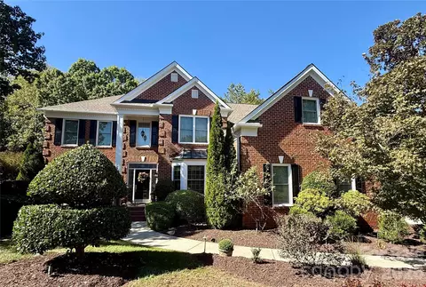 2042 Maynard Rd, Charlotte, NC 28270