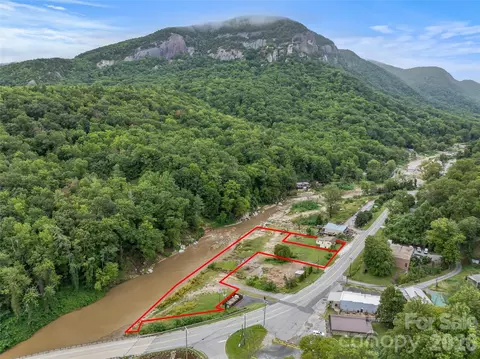 3127 Memorial Hwy, Lake Lure, NC 28746