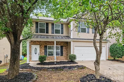 3229 Kayla Ln, Charlotte, NC 28215