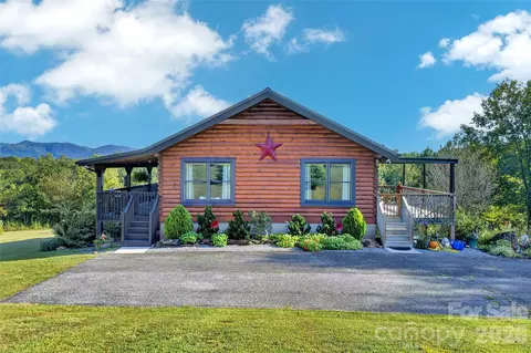 242 Falling Creek Dr, Nebo, NC 28761