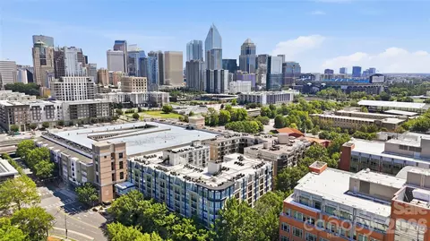 718 W Trade St, Charlotte, NC 28202