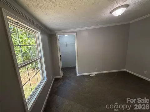 Bedroom - 1034 Hidden View Loop, Marion, NC 28752 photo 5 of 9