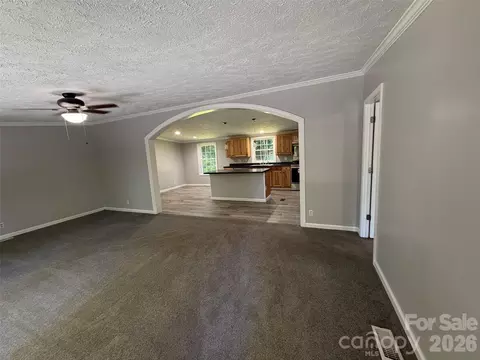 Living - 1034 Hidden View Loop, Marion, NC 28752 photo 3 of 3