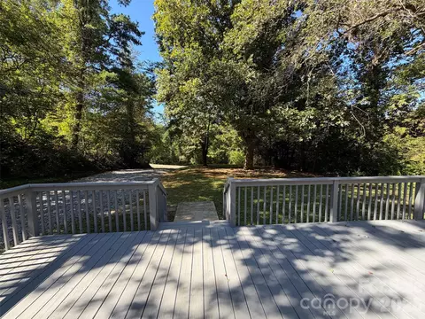 Exterior - 1034 Hidden View Loop, Marion, NC 28752 photo 8 of 8