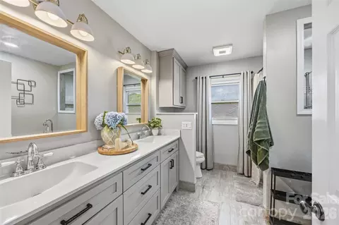 Bath - 1691 Cat Square Rd, Vale, NC 28168 photo 1 of 8