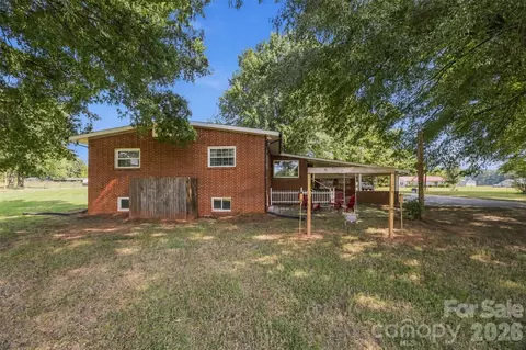 Exterior - 1691 Cat Square Rd, Vale, NC 28168 photo 4 of 7