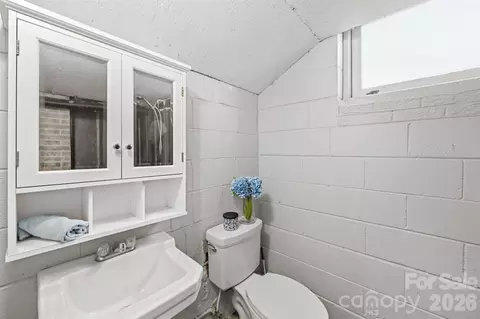 Bath - 1691 Cat Square Rd, Vale, NC 28168 photo 7 of 8