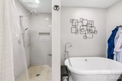 Bath - 1691 Cat Square Rd, Vale, NC 28168 photo 6 of 8