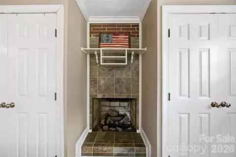 Entry Way - 1691 Cat Square Rd, Vale, NC 28168 photo 3 of 4