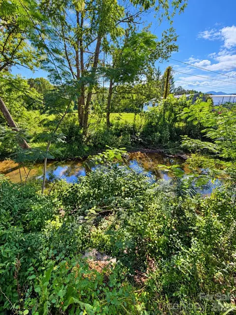 139 Mcentire Rd, Old Fort, NC 28762