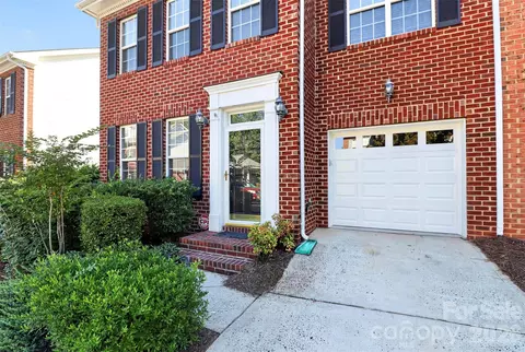 14503 Adair Manor Ct, Charlotte, NC 28277