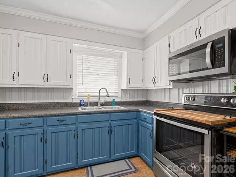Kitchen - 2206 White Store Rd, Monroe, NC 28112 photo 1 of 3