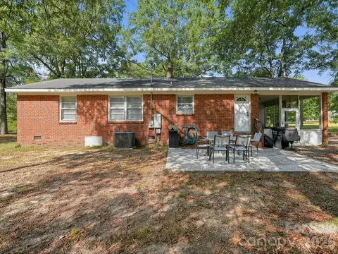Exterior - 2206 White Store Rd, Monroe, NC 28112 photo 6 of 8