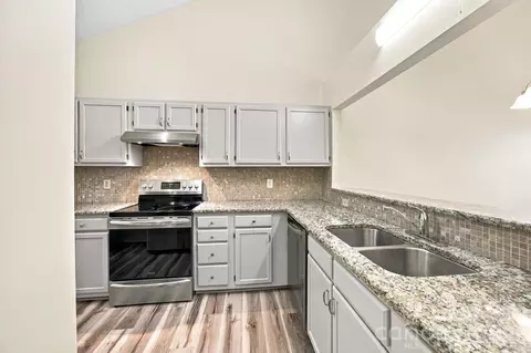 Kitchen - 19838 Oak Leaf Cir, Cornelius, NC 28031 photo 1 of 5