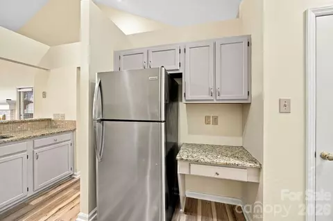 Kitchen - 19838 Oak Leaf Cir, Cornelius, NC 28031 photo 5 of 5