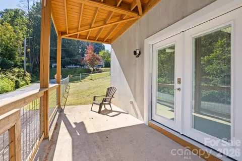 Exterior - 74 Ridgeline Rd, Clyde, NC 28721 photo 6 of 7