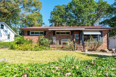163 Carrier St, Asheville, NC 28806