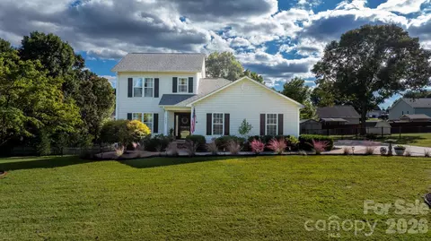 237 Scotts Creek Rd, Statesville, NC 28625