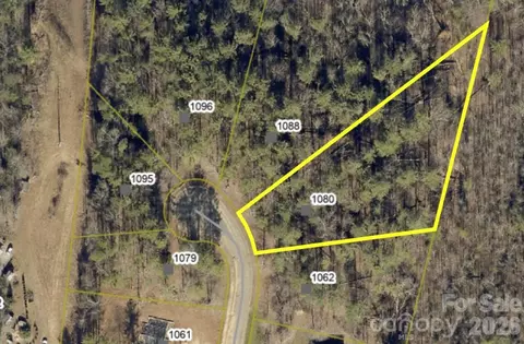 1080 Faith Ct, Morganton, NC 28655