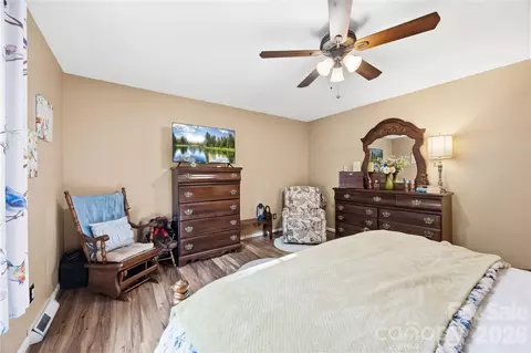 Bedroom - 2598 Tully Ct, Lancaster, SC 29720 photo 2 of 7