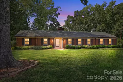 104 Spruce Dr, Salisbury, NC 28147