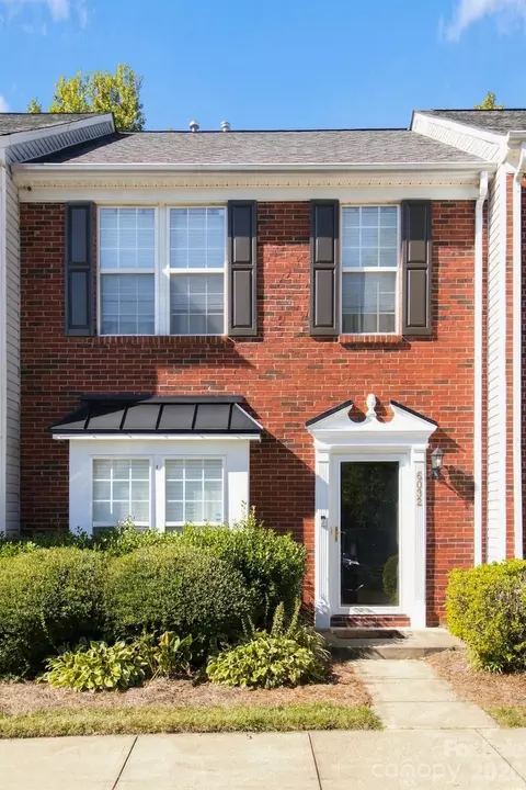 6032 Sapwood Ct, Matthews, NC 28104