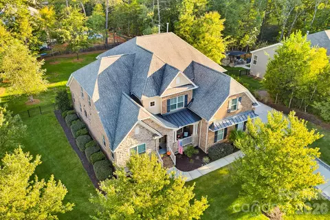 3060 Feathers Dr, York, SC 29745
