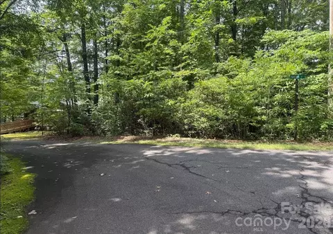 6 David Ct, Brevard, NC 28712 photo 2