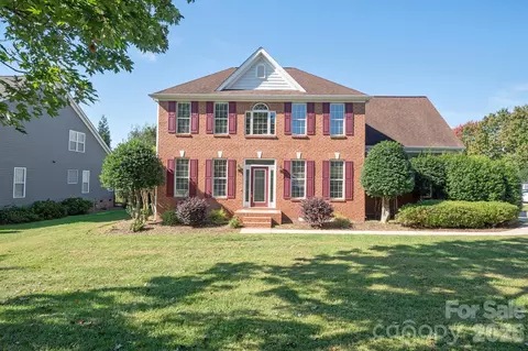 110 Fox Den Cir, Statesville, NC 28677