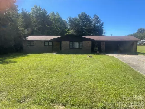 Undisclosed, Statesville, NC 28677