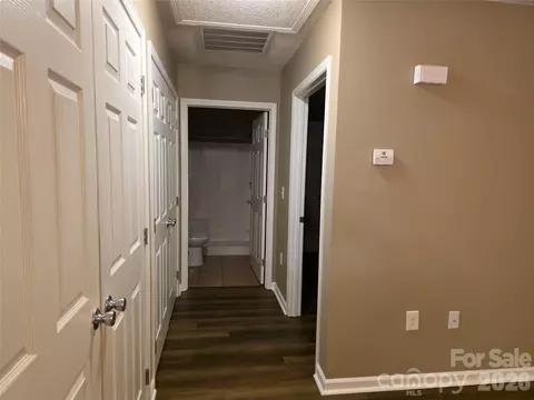 Entry Way - 505 2nd Street Ne E2 Pl NE #E2, Conover, NC 28613 photo 1 of 2
