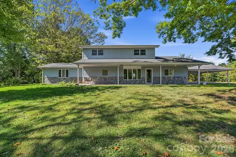 1145 Coleman Mountain Rd, Waynesville, NC 28785