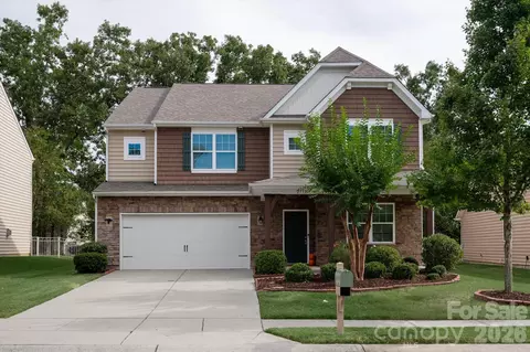 2712 Lawson Dr, Waxhaw, NC 28173