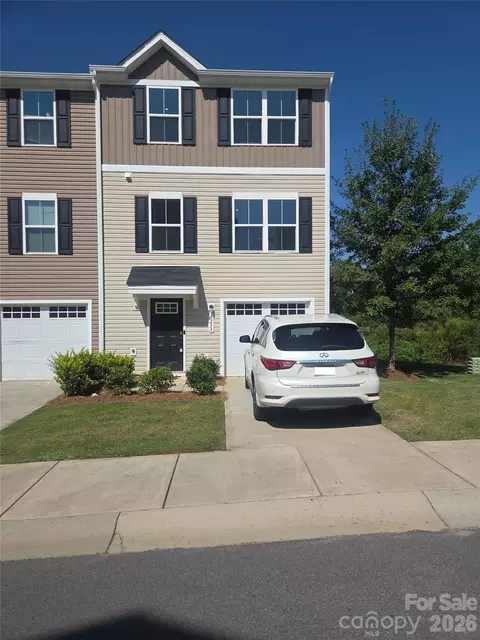 6233 Cutwater Cir, Charlotte, NC 28269