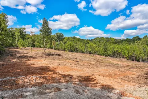 4369 Mount Pleasant 3 Rd #3, Sherrills Ford, NC 28673