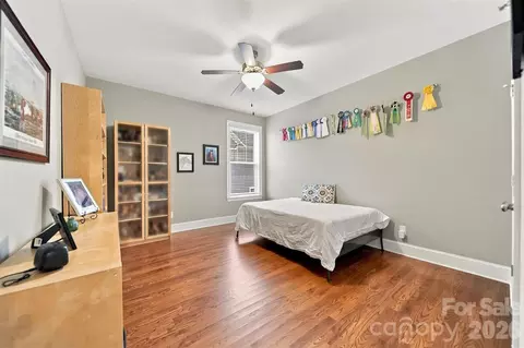 Bedroom - 3901 12th Ne St NE, Hickory, NC 28601 photo 1 of 4