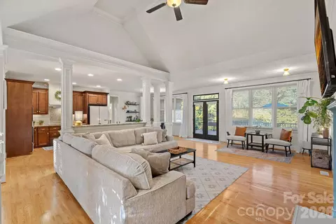 Living - 2504 Stoneview Ct, Denver, NC 28037 photo 2 of 4