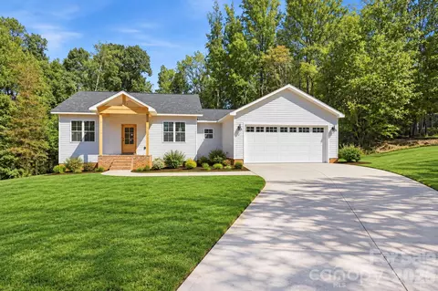 3637 Nc 10 E Hwy E, Claremont, NC 28610