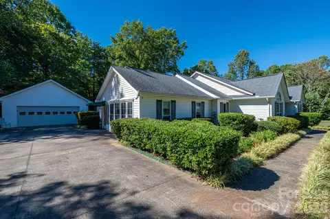 Other - 2545 Les Ln, Denver, NC 28037 photo 3 of 10