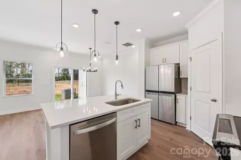 Kitchen - 476 Markridge Loop, Fort Mill, SC 29708 photo 1 of 1