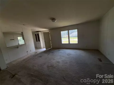 Living - 176 Mandy Ln, Union, SC 29379 photo 1 of 3