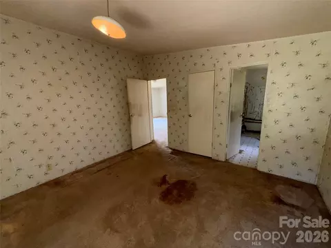 Bedroom - 176 Mandy Ln, Union, SC 29379 photo 1 of 4