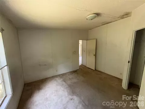 Bedroom - 176 Mandy Ln, Union, SC 29379 photo 2 of 4