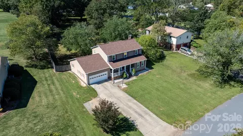 View/Area - 3675 10th St, Hickory, NC 28601 photo 2 of 3